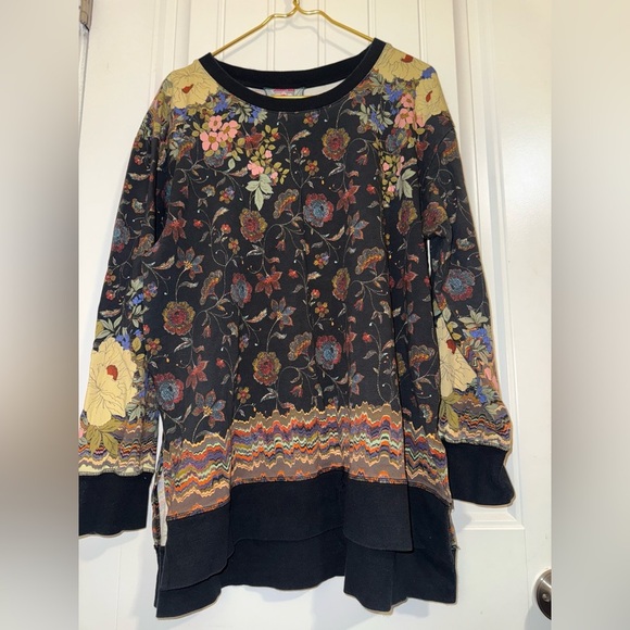 Johnny Was Asymmetrical Graphic Black Blouse - Picture 3 of 8